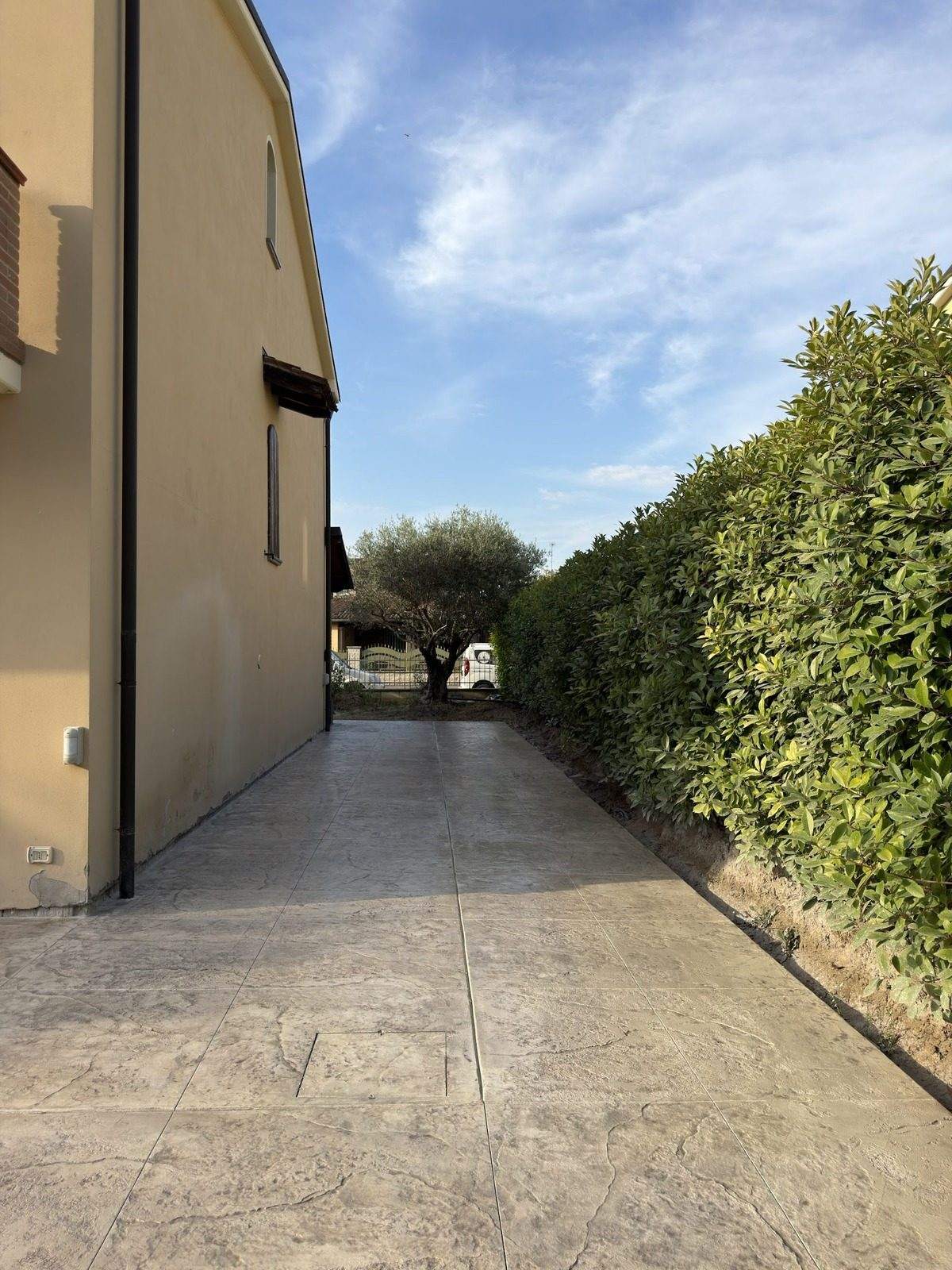 Pavimentazione in calcestruzzo realizzata a Casalmaggiore (CR)