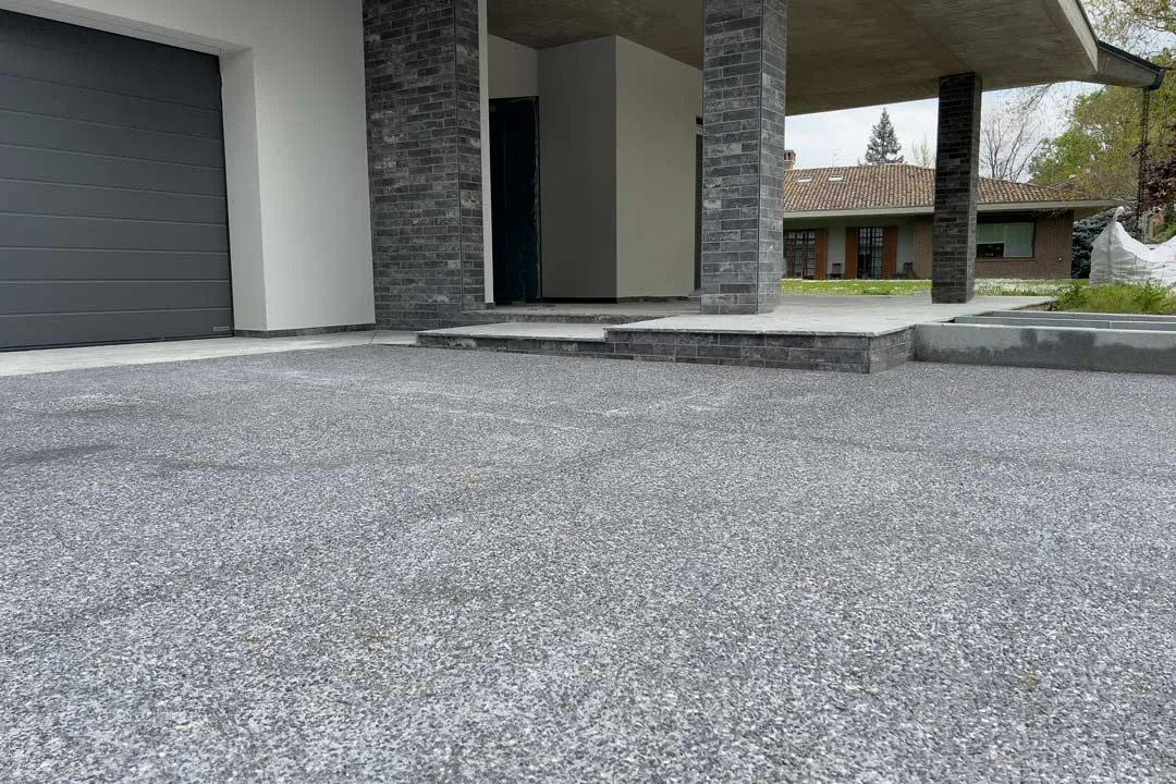 Ghiaino lavato Reggio Emilia: pavimento in Sassoitalia (RE)