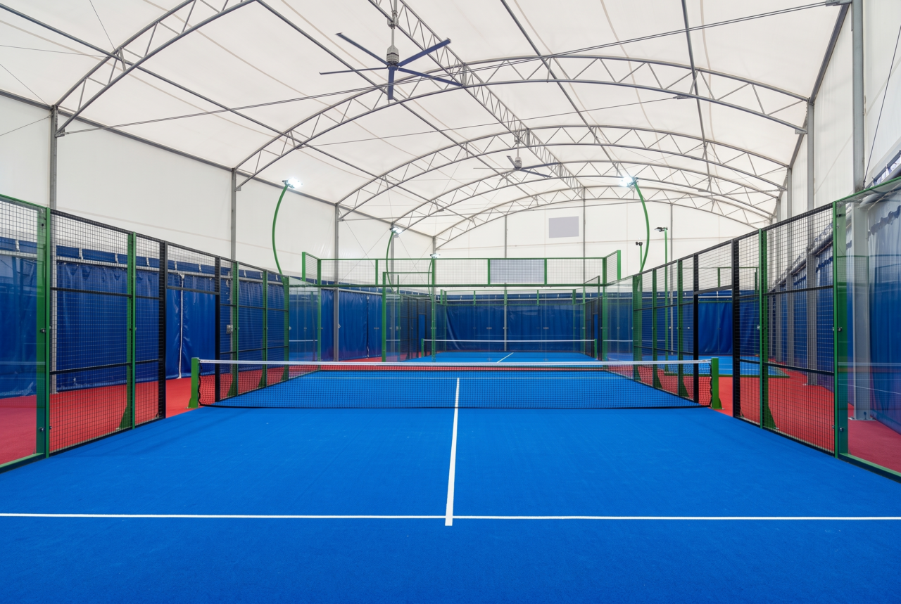 Campi da padel coperti a Viadana su platea in calcestruzzo