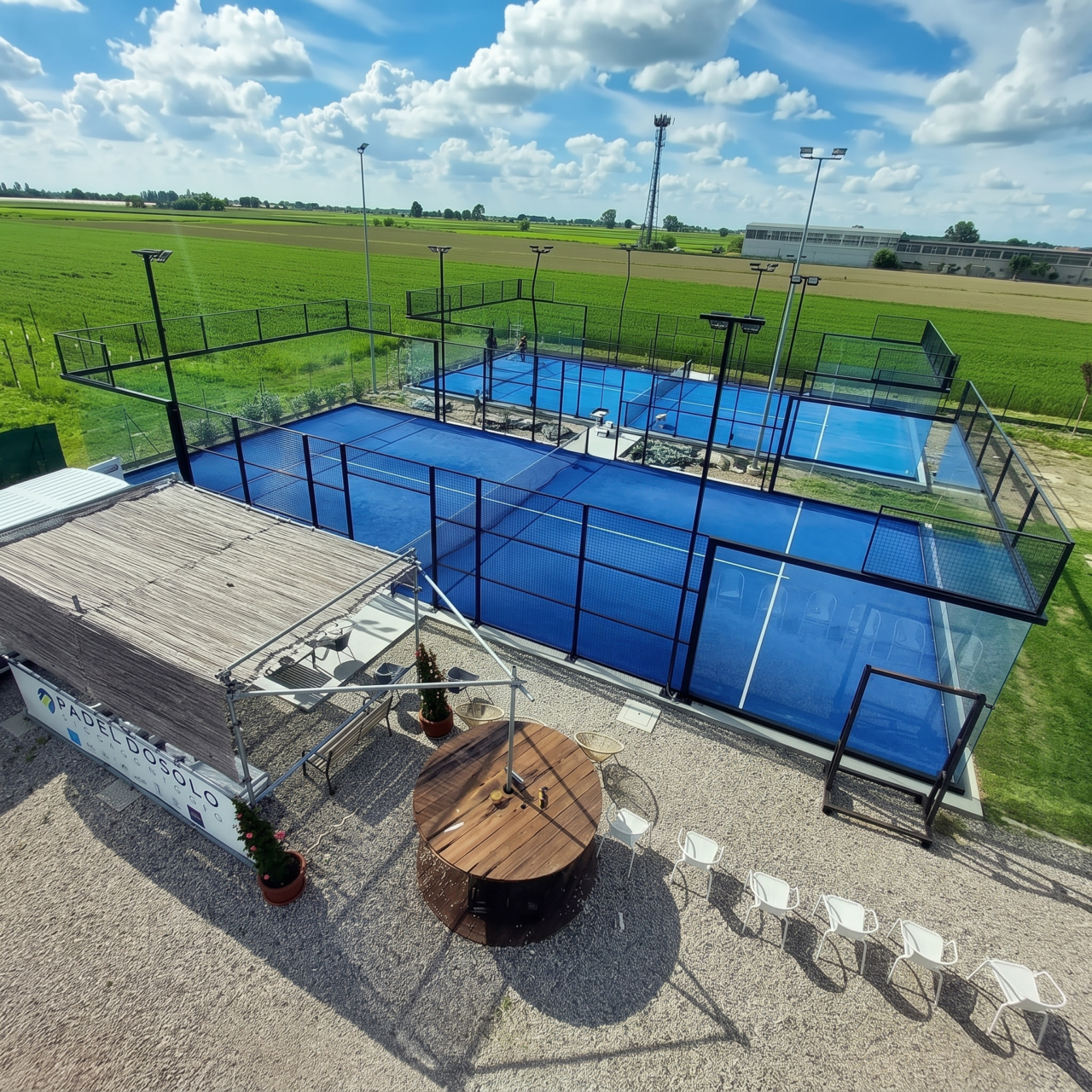 Campi da padel a Dosolo realizzati su platea in calcestruzzo